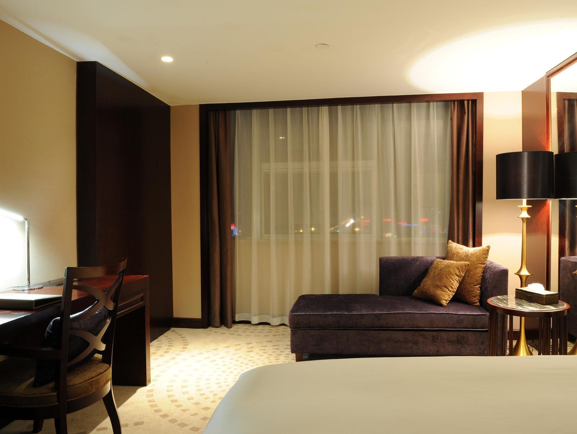 ייאו Hengna International Hotel מראה חיצוני תמונה