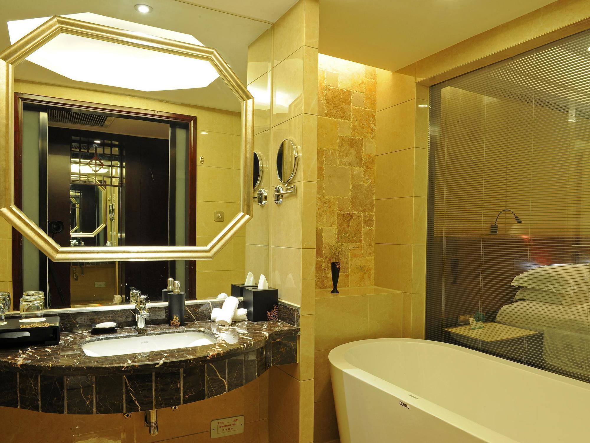 ייאו Hengna International Hotel מראה חיצוני תמונה