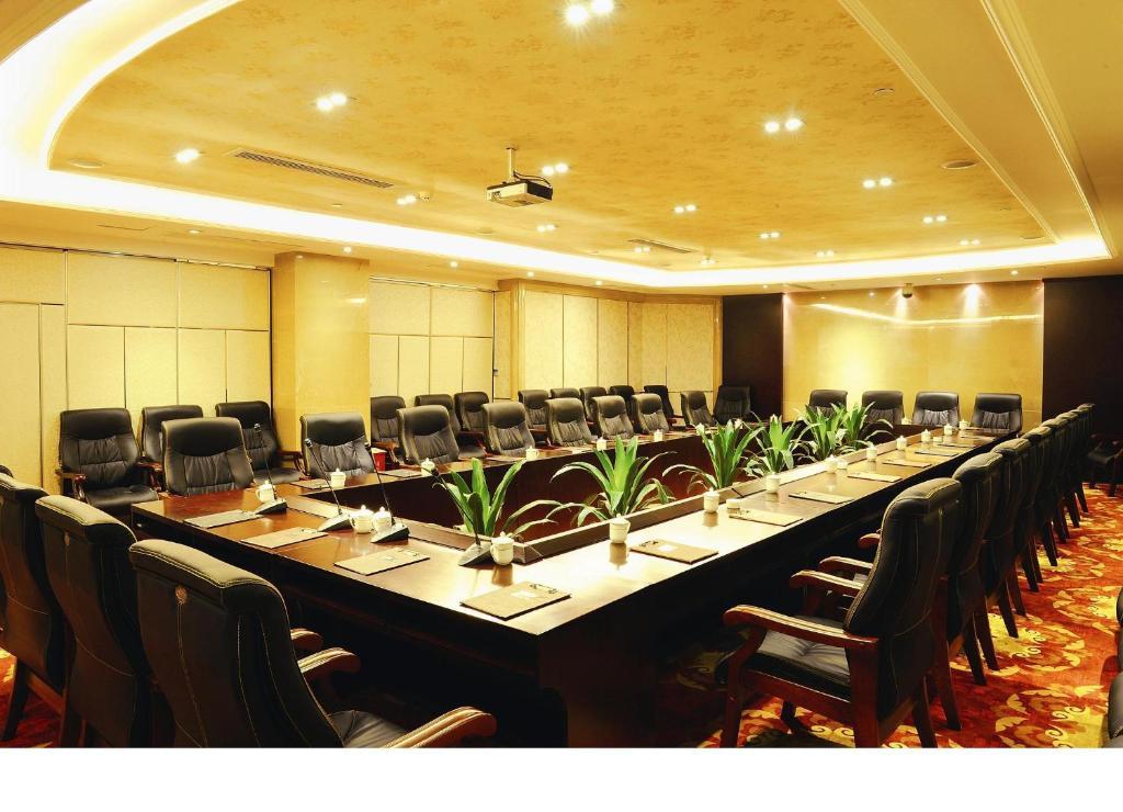 ייאו Hengna International Hotel מראה חיצוני תמונה