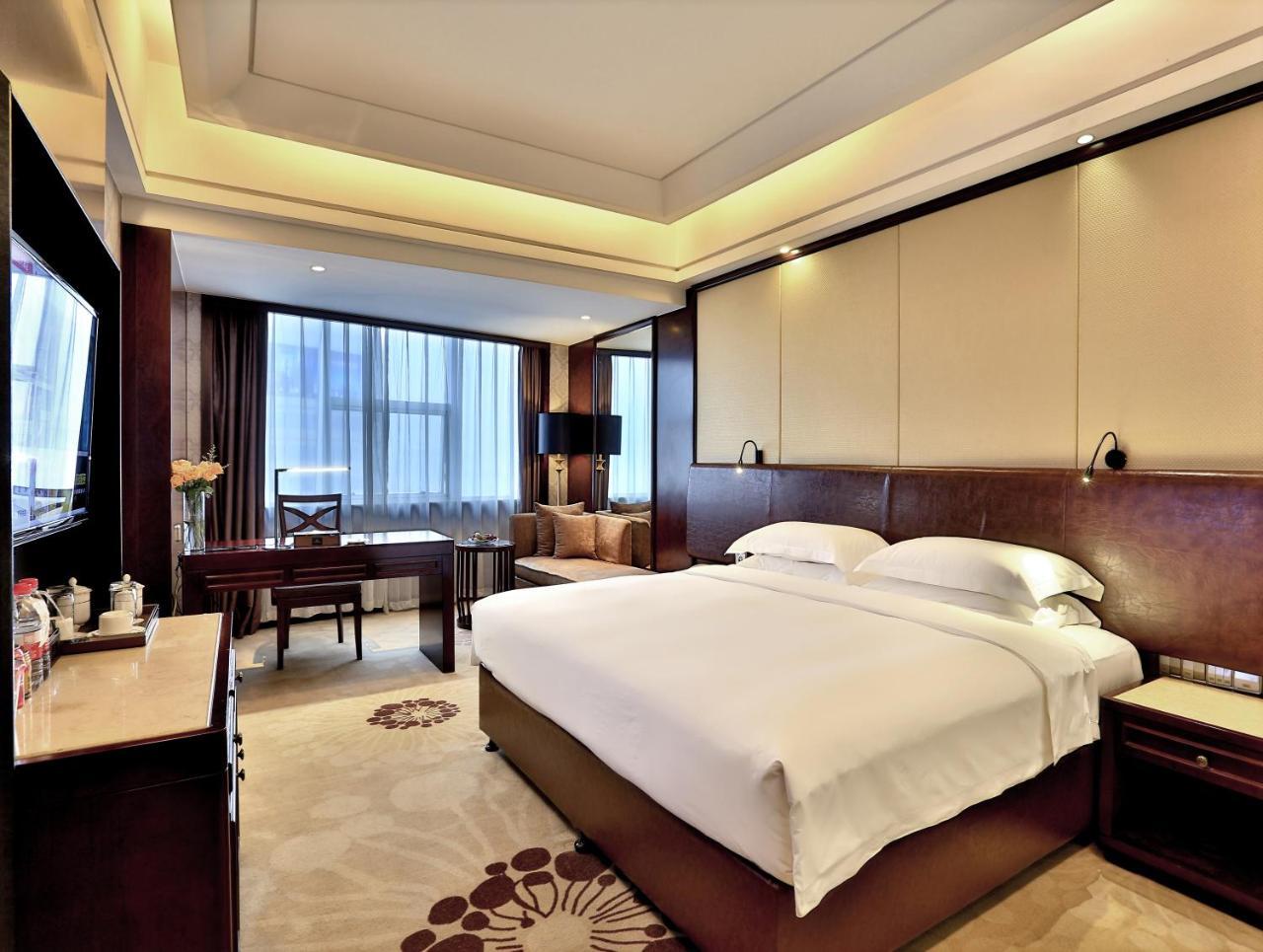 ייאו Hengna International Hotel מראה חיצוני תמונה
