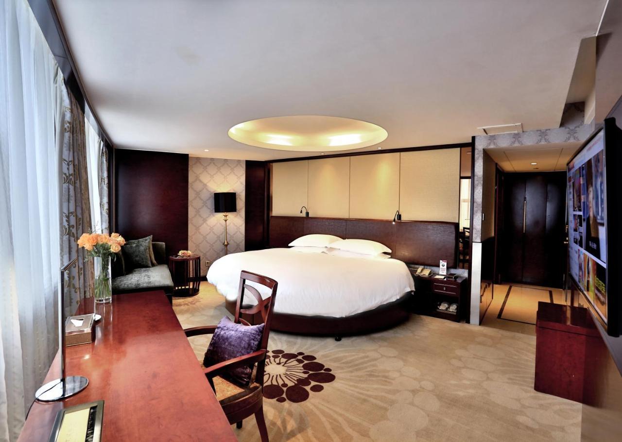 ייאו Hengna International Hotel מראה חיצוני תמונה