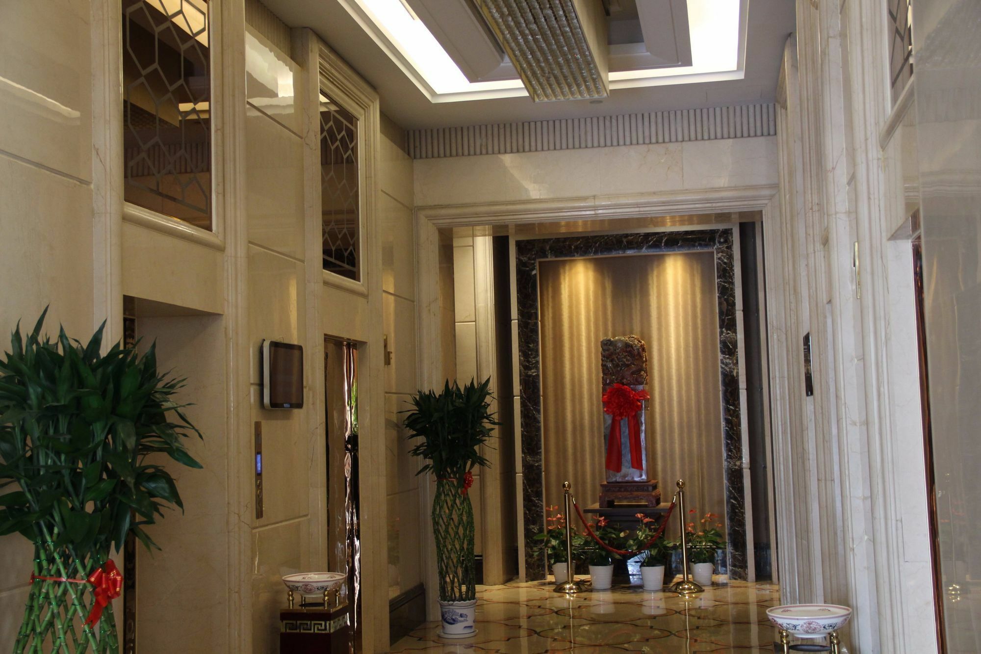 ייאו Hengna International Hotel מראה חיצוני תמונה